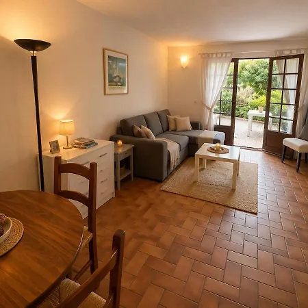 Cocooning Boulouris Apartment *